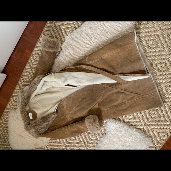 Fully lined faux fur coat ultimate bossbabe jacket - Picture 7 of 8